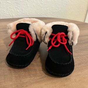 UGG Black Suede Kids Boots with Cream Fur and Red Laces